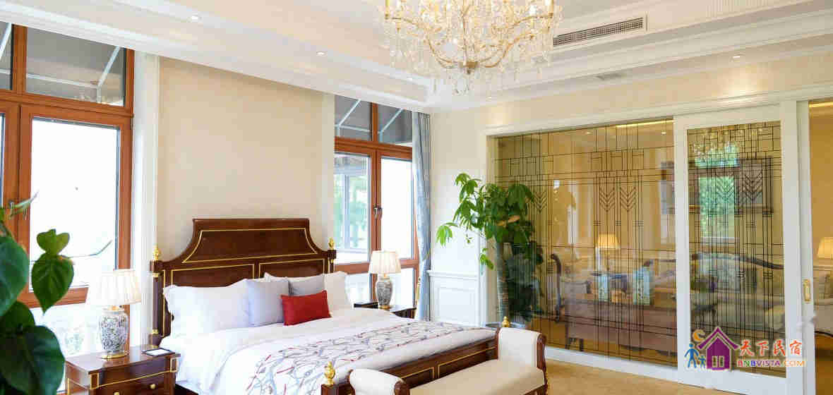 温馨阳光大床房