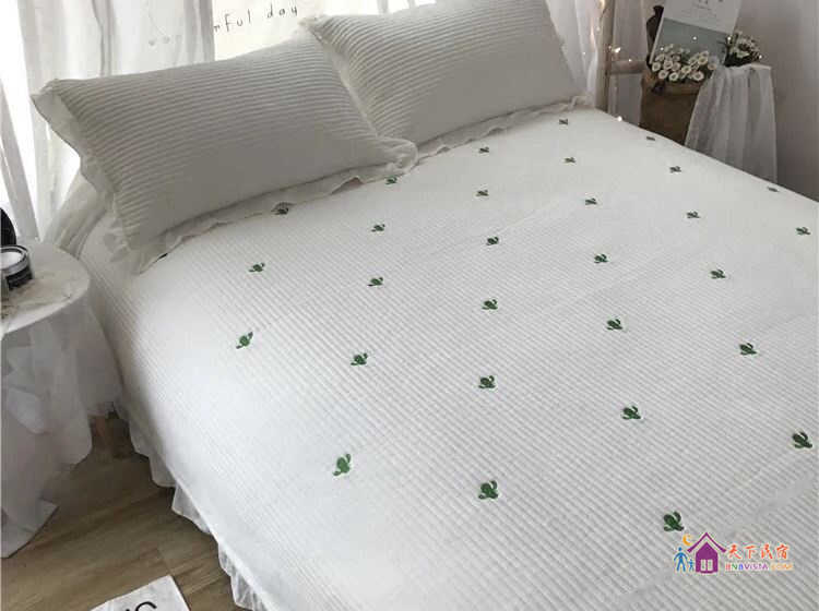 优雅文艺女青年大床房(公共卫浴)