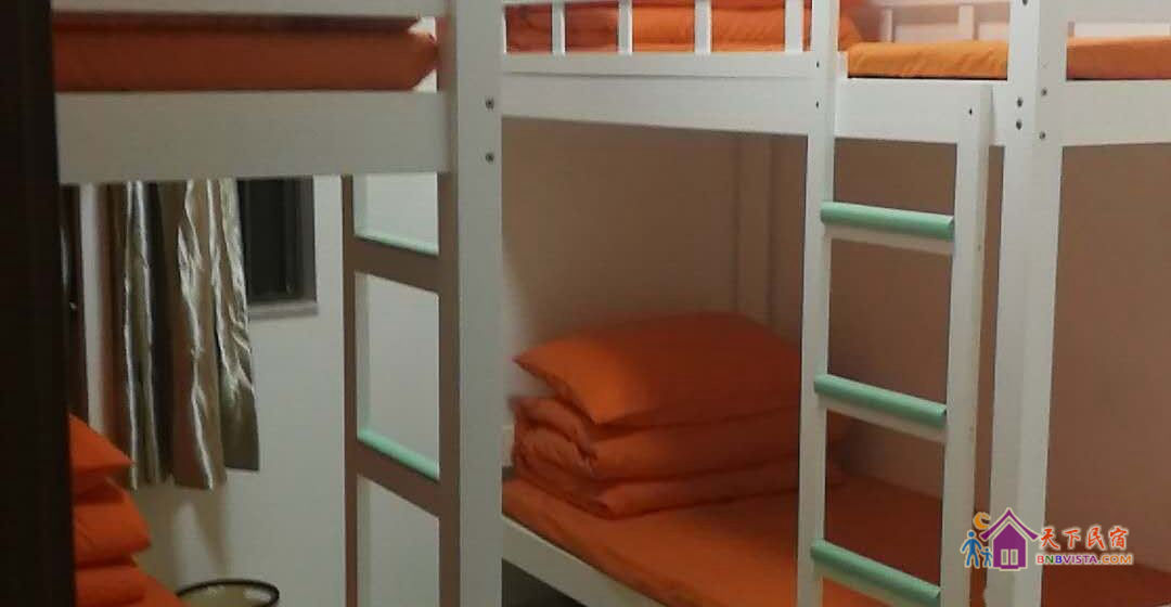 八人床位房(公共卫浴)