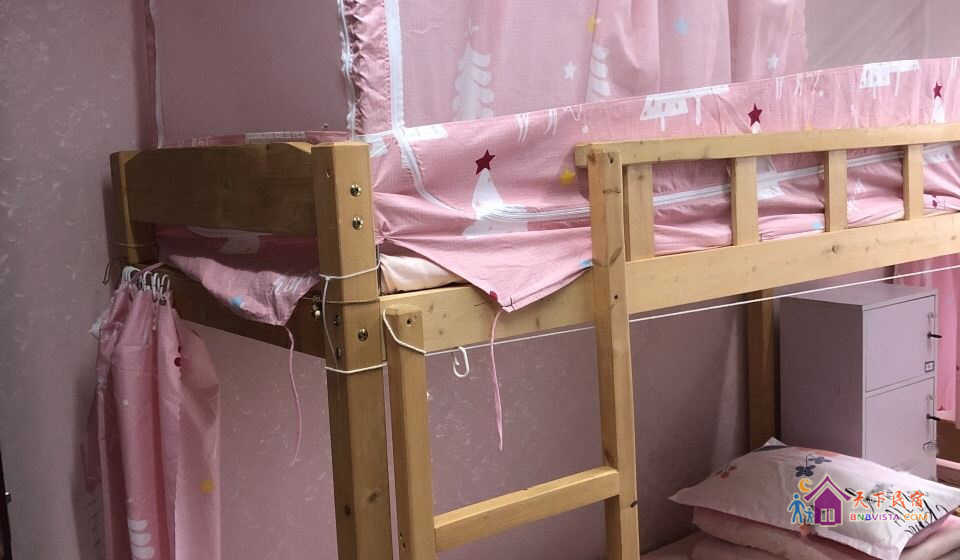 8人间(床位房)(公共卫浴)