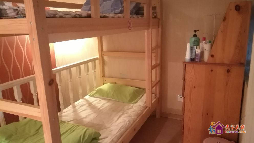 两人间(床位)(公共卫浴)(无窗)