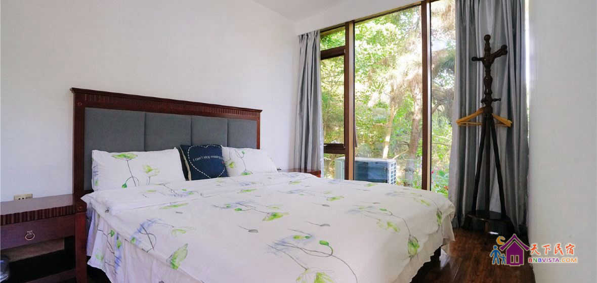 豪华独栋大床房