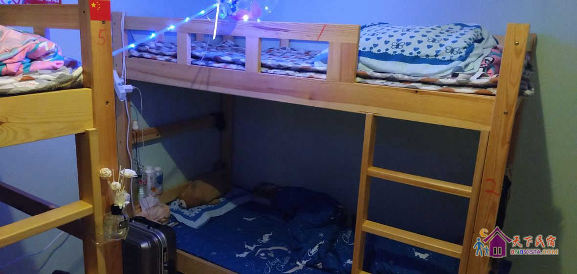 六人间(床位房)