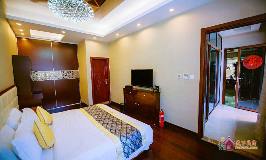 山景豪华家庭套房