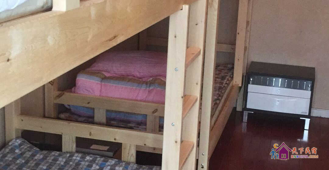 帅气GG八人间(床位)