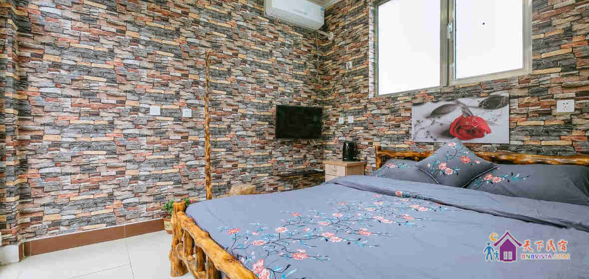 普通崖柏大床房A