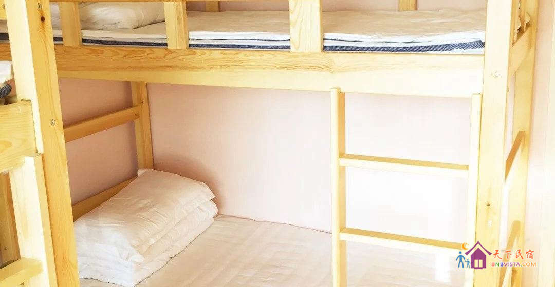 女生六人房床位
