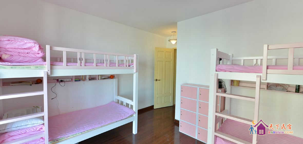 女生6 人间(床位)