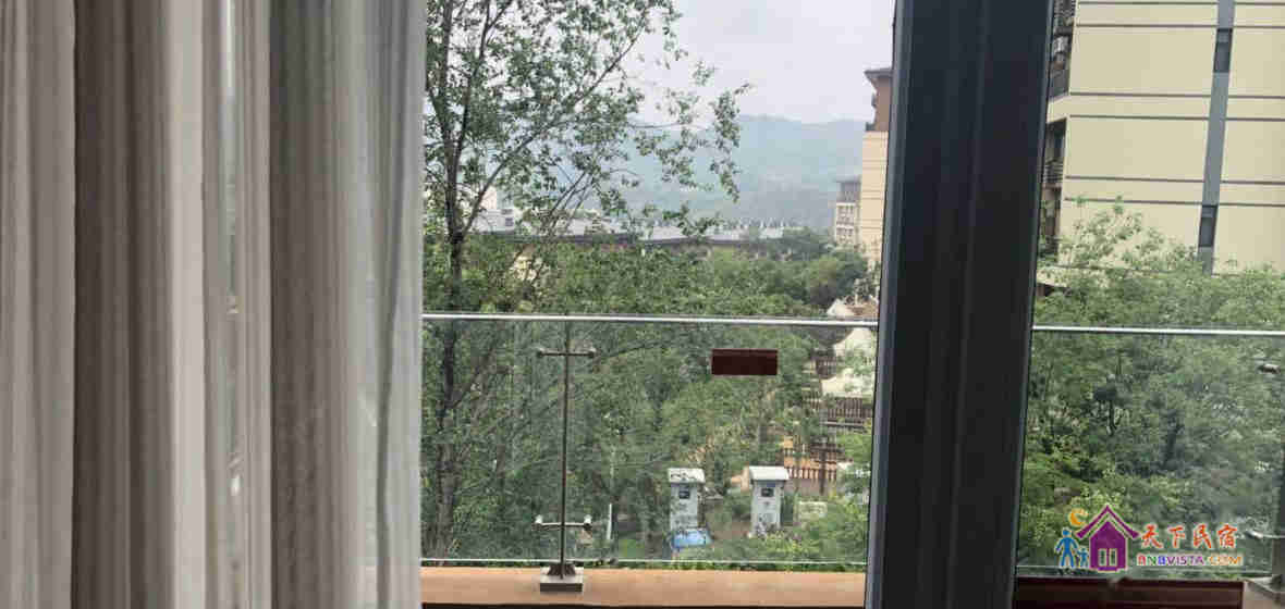 温馨亲子两居室叠墅