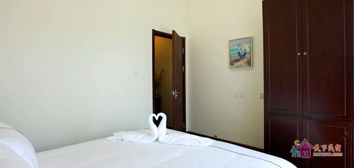 叠院复式双卧套房