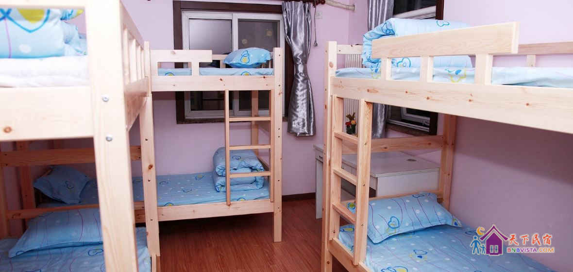 晴空女生六人间(床位)