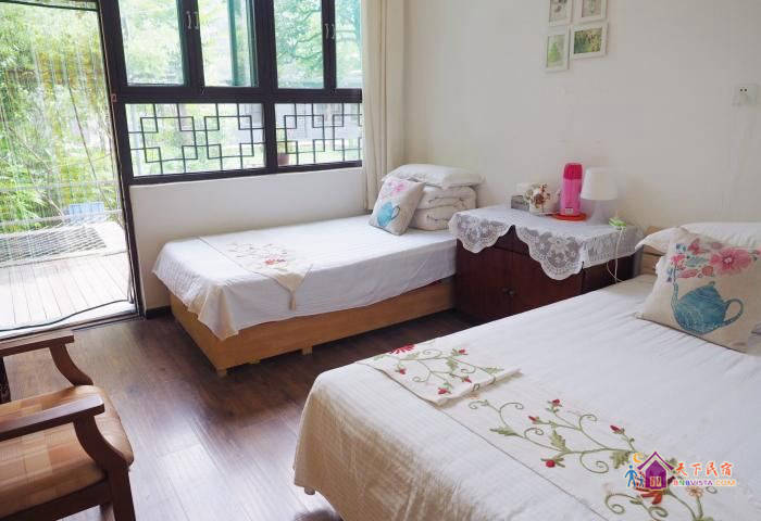 家庭房(公共卫浴)