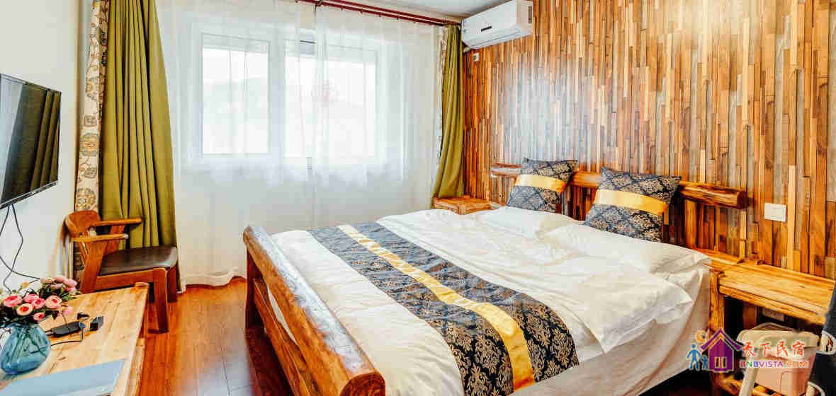 森林木屋风格豪华双卧套房