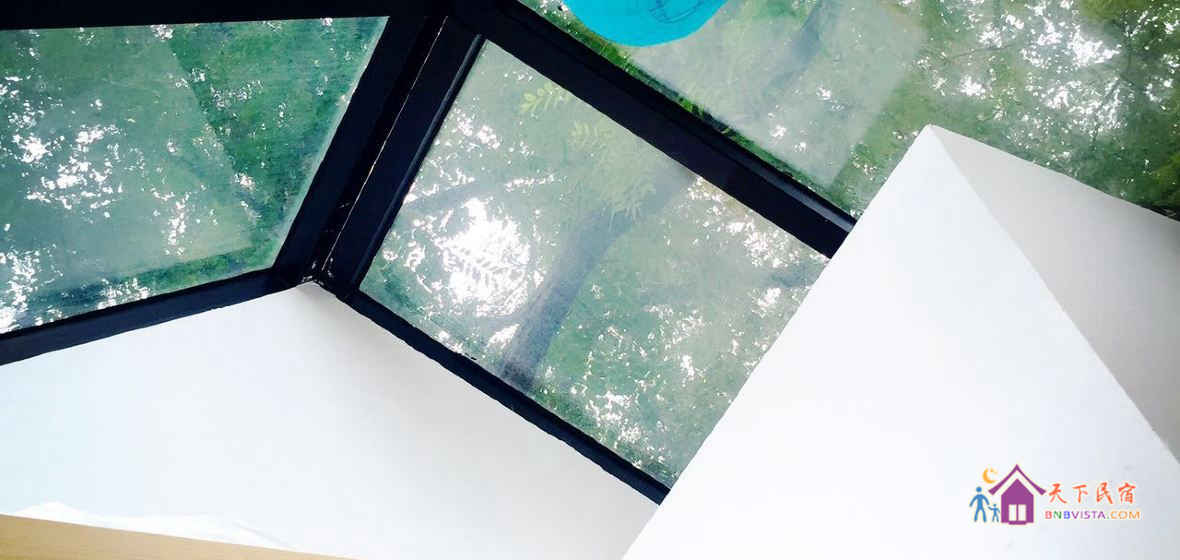 星空四人间(床位)