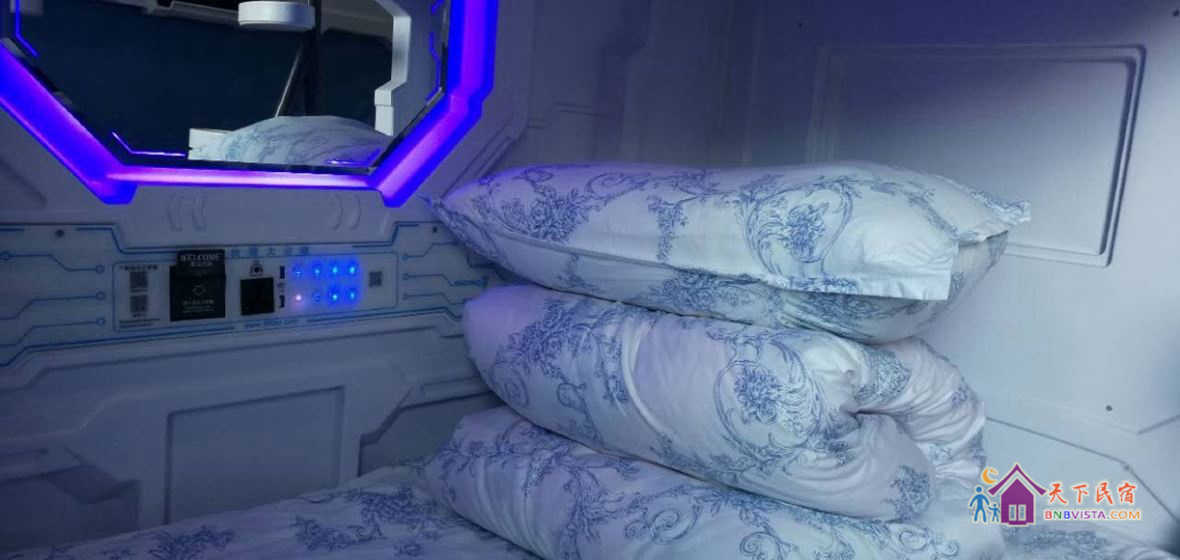 男生太空舱横舱