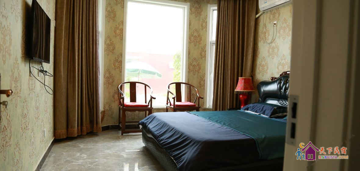 美式现代大床房