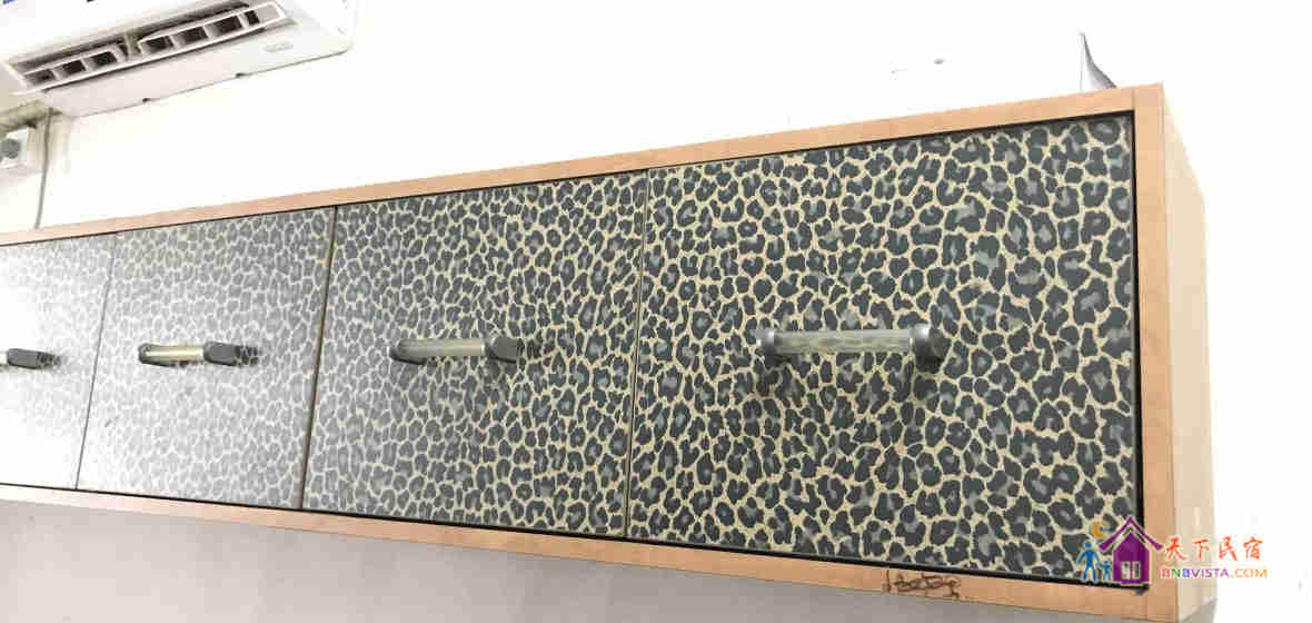 六人间—女生公卫床位