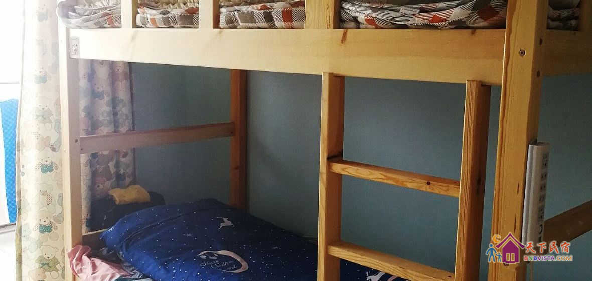 帅气男生六人间