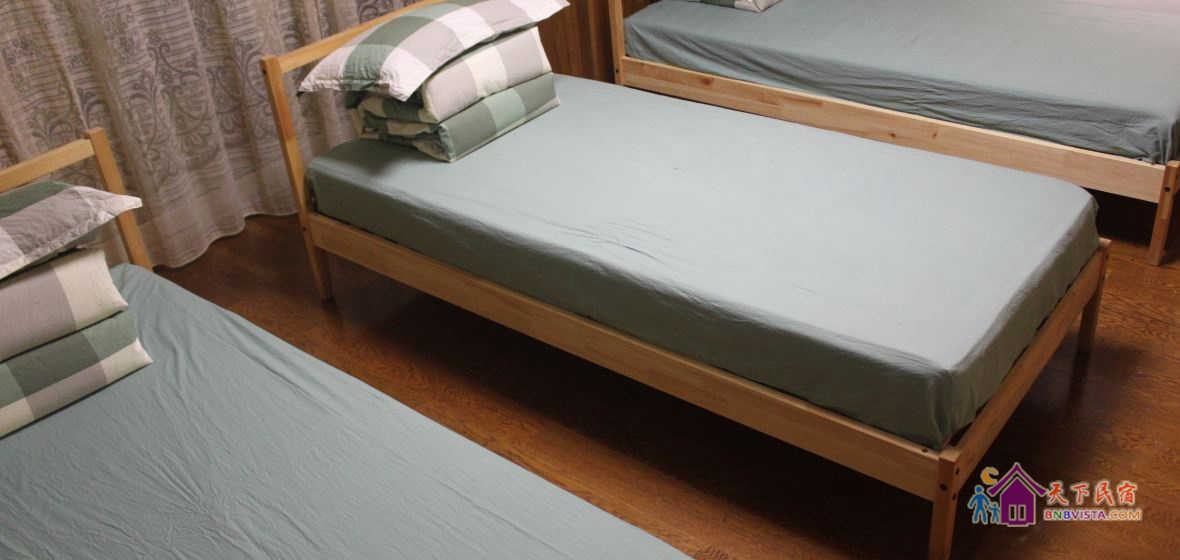 摩登三人间(床位)