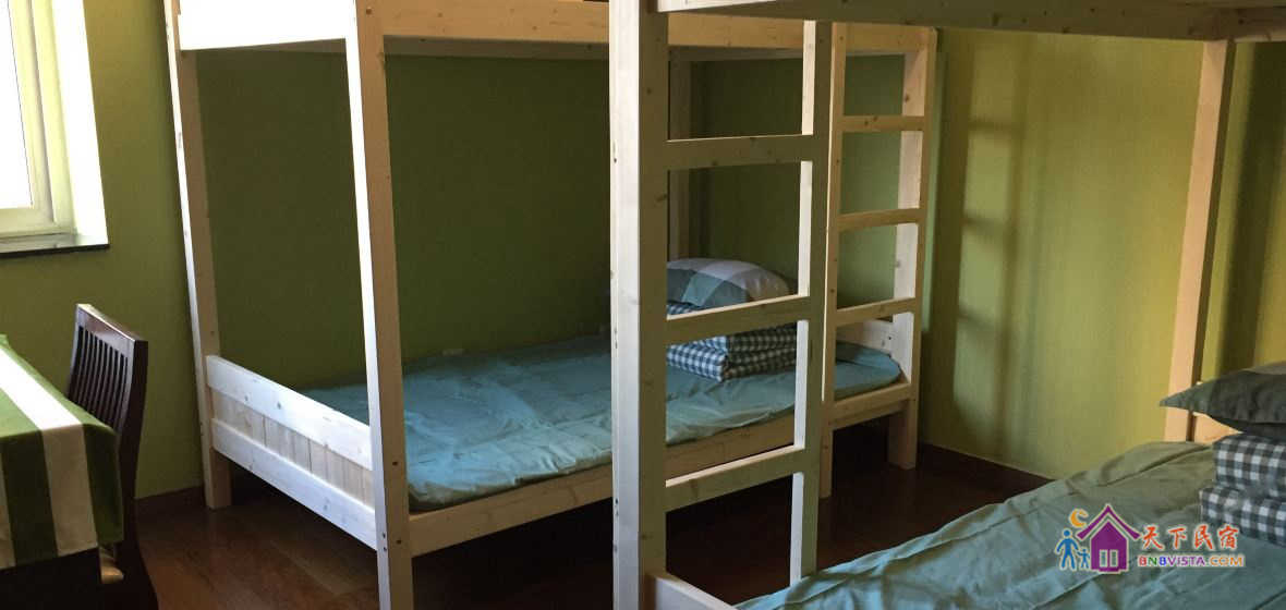 简约女生四人间