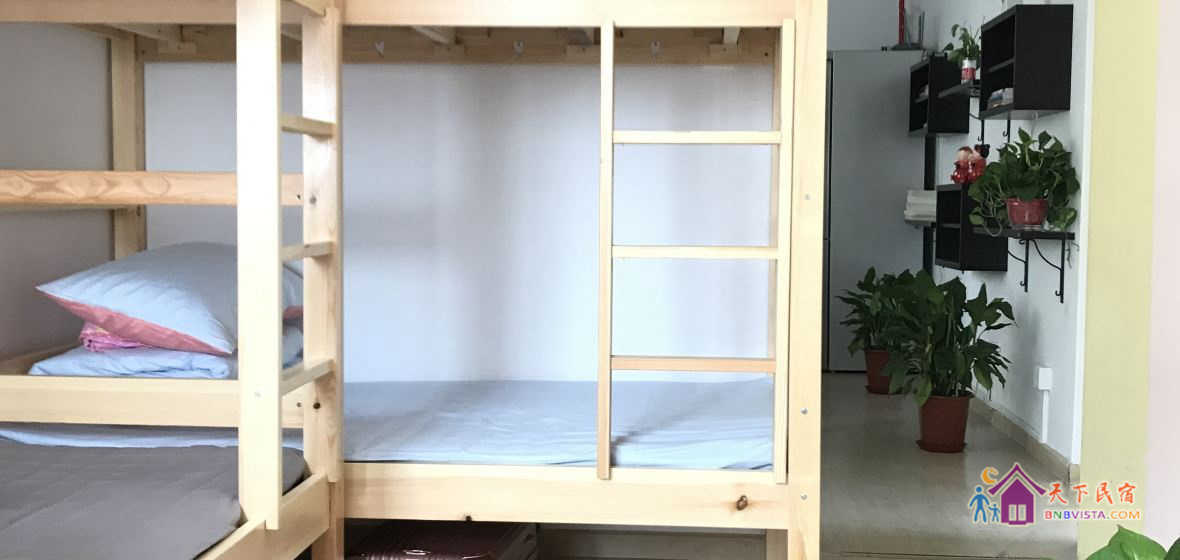 雅致男神六人间(床位)