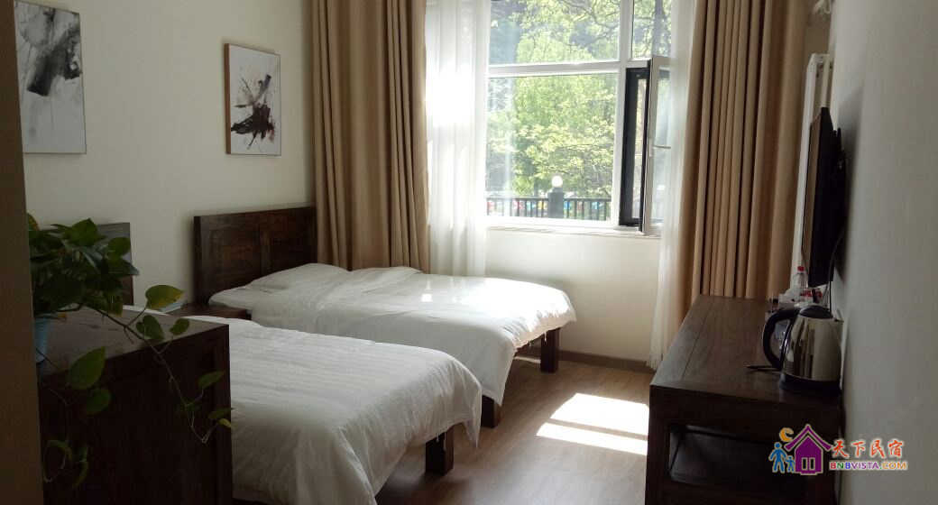山景标准间