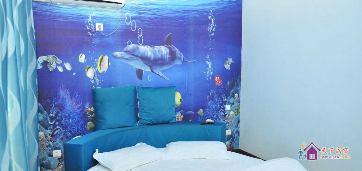 海豚之恋圆床房