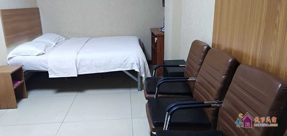 标准大床房(无窗)