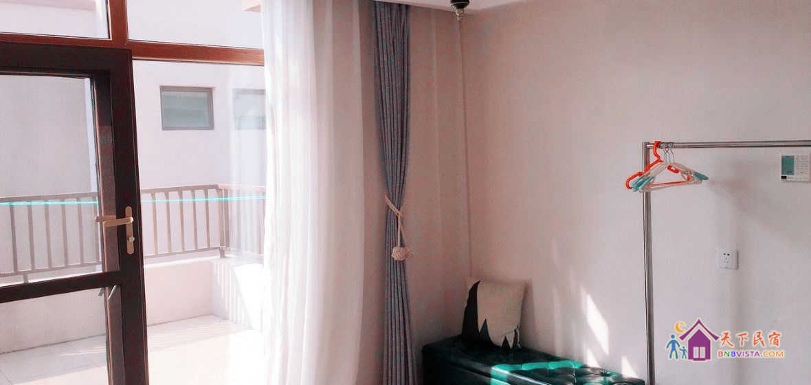 听海三室二厅套房