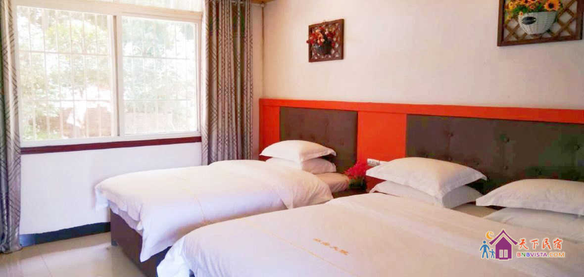 庭院山景亲子房