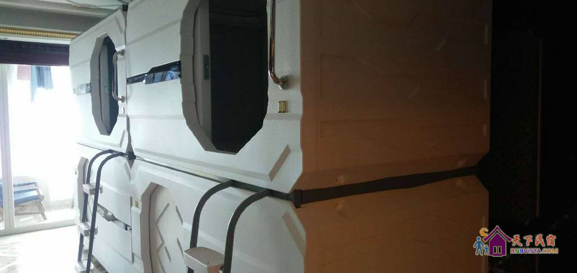 豪华女生双人太空舱