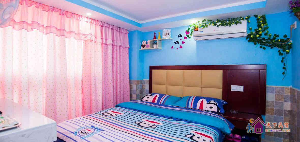 简约时尚大床房