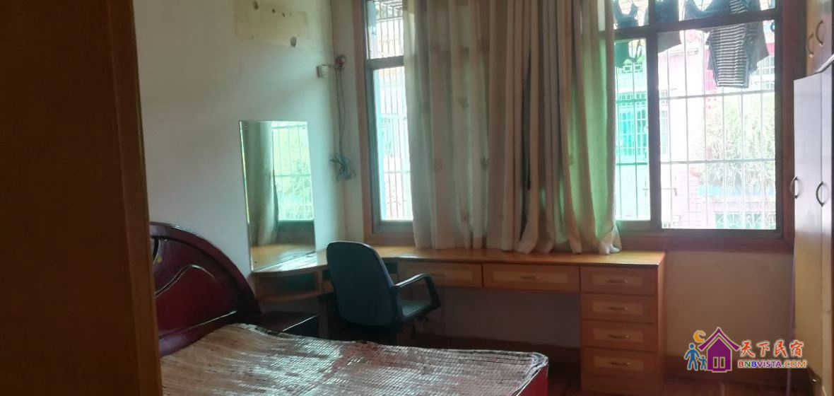 温馨双人房(公共卫浴)