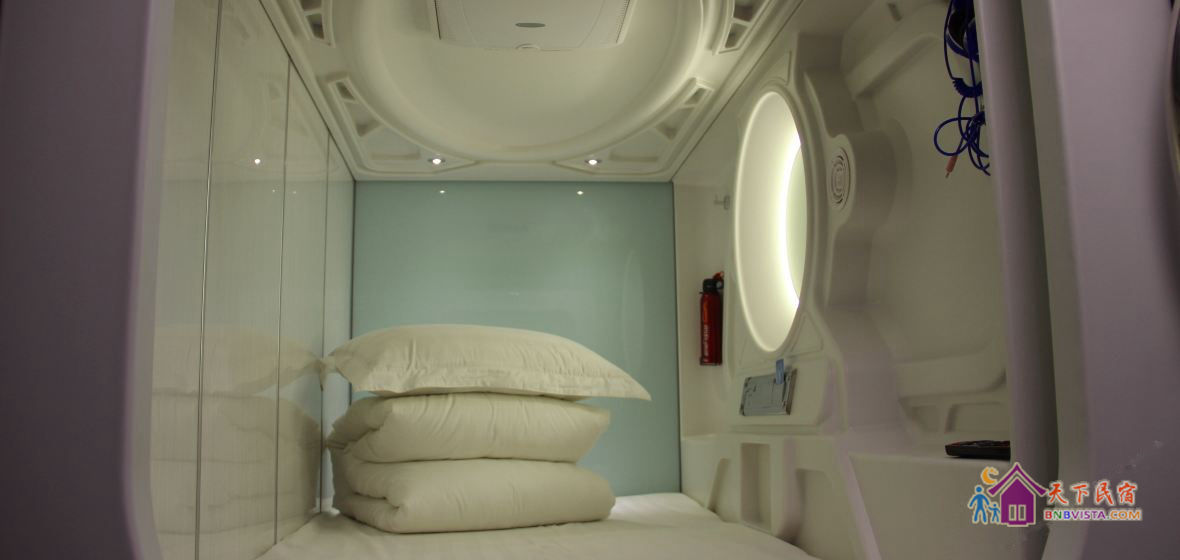 女生豪华舱