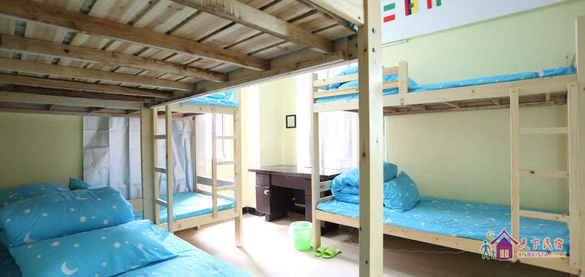 女生六人间(床位房)