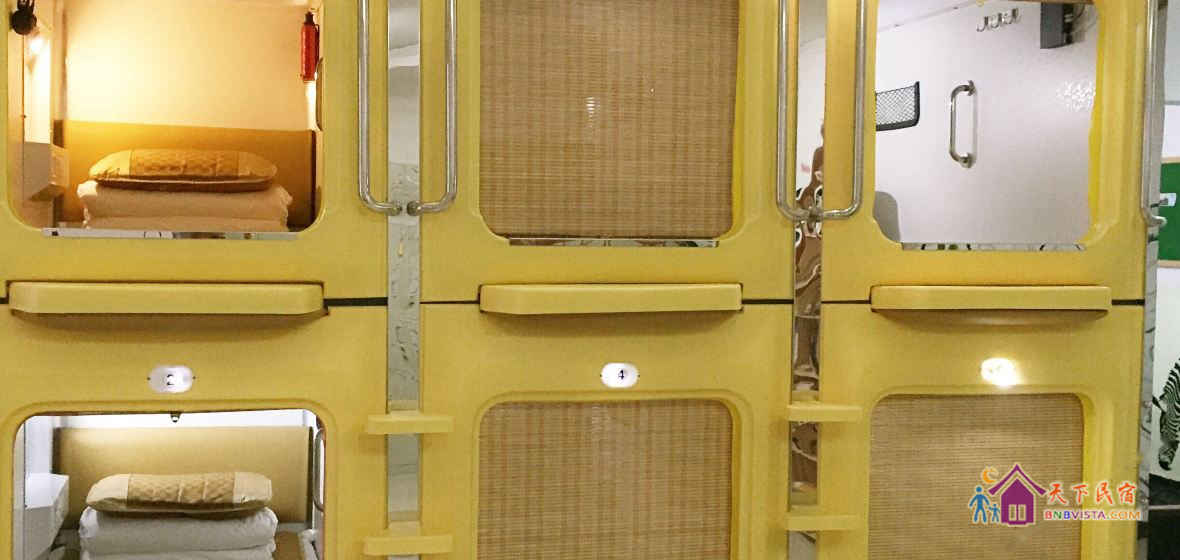 舒适六人舱(床位)