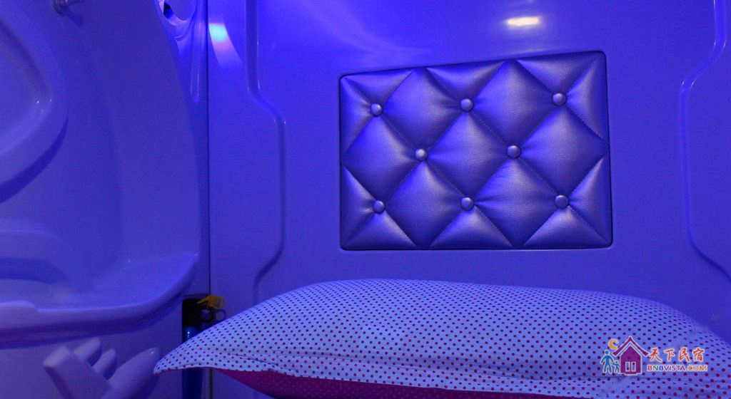 魅力女生床位房