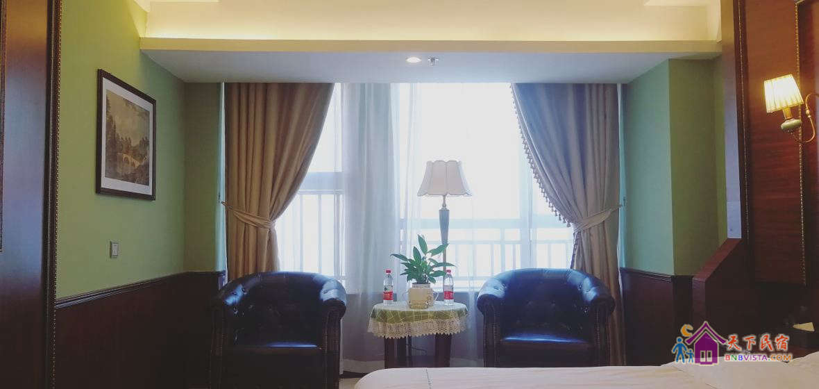 英伦经典单间（洗漱用品全免）