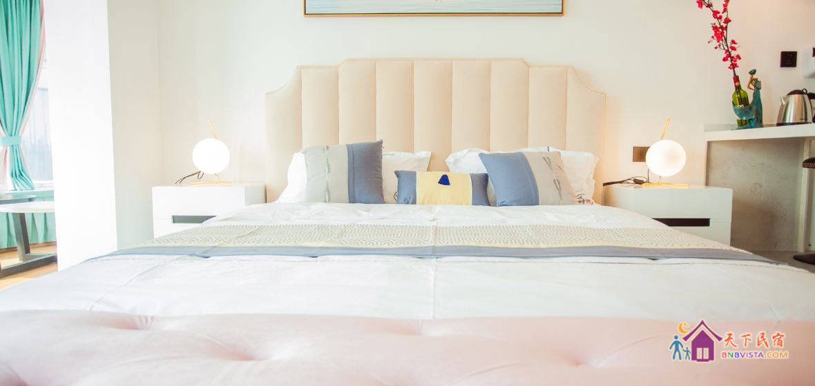 春榭轻奢风一线江景房