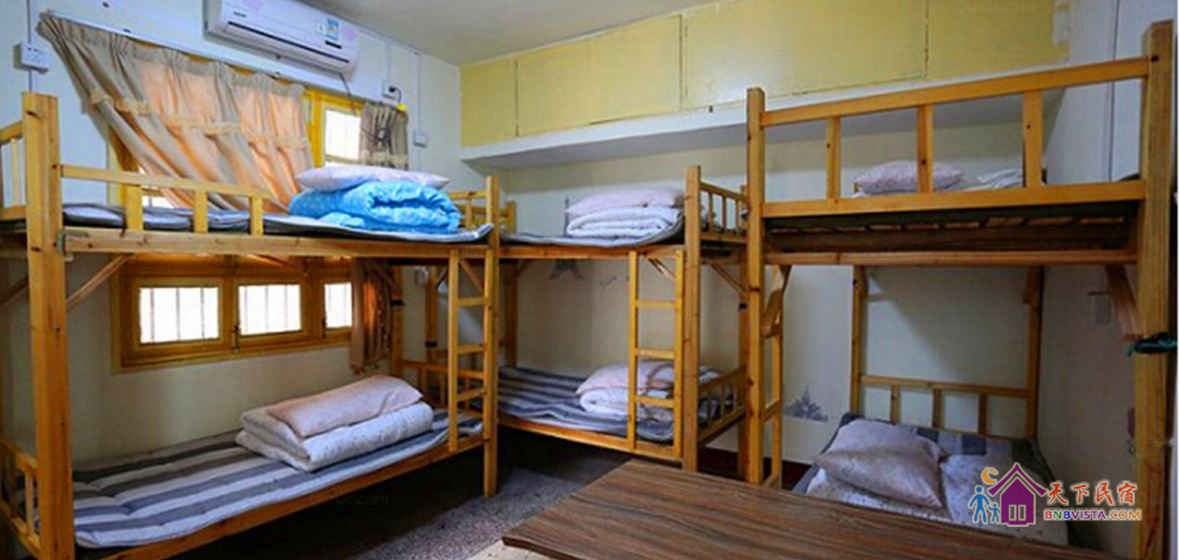 男生六人床位房