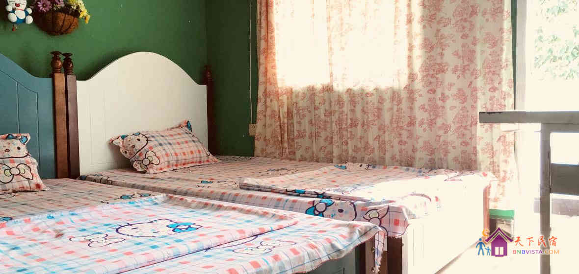 绿屋阳台双人间(床位)