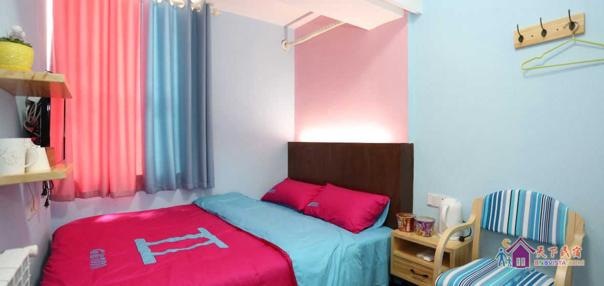 星座温馨榻榻米房