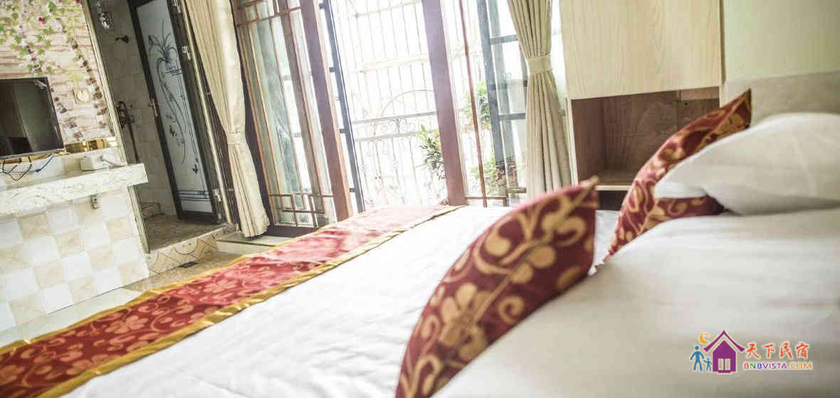 落地窗阳台大床房