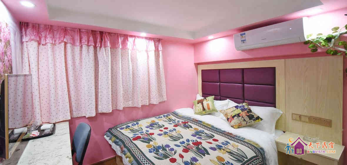 樱花物语大床房