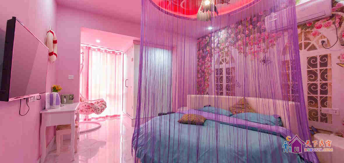 玫瑰之恋圆床房