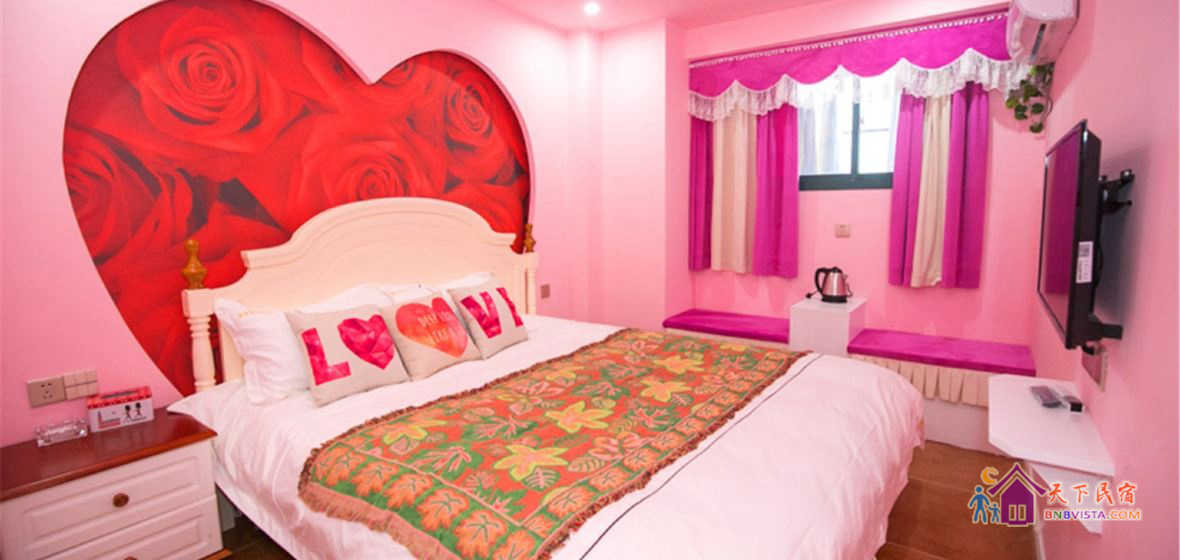 公主情侣大床房
