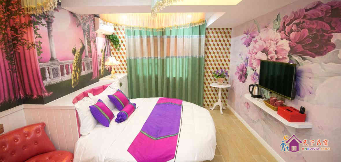 景观浪漫圆床房