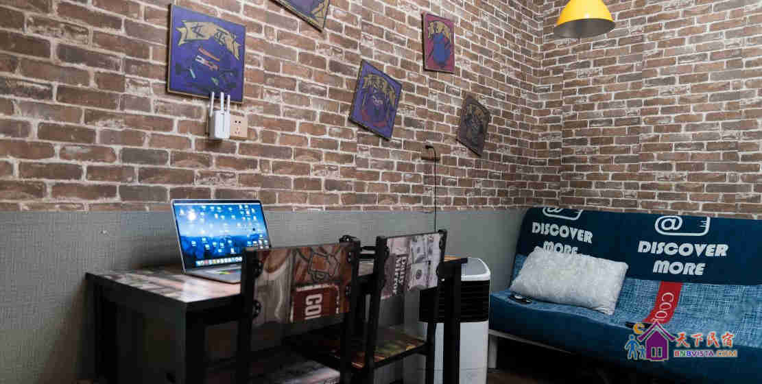 大厅男生两人间（床位）