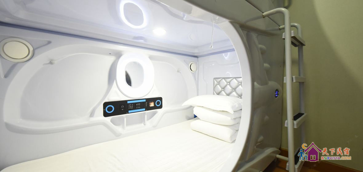 女生四人床位房