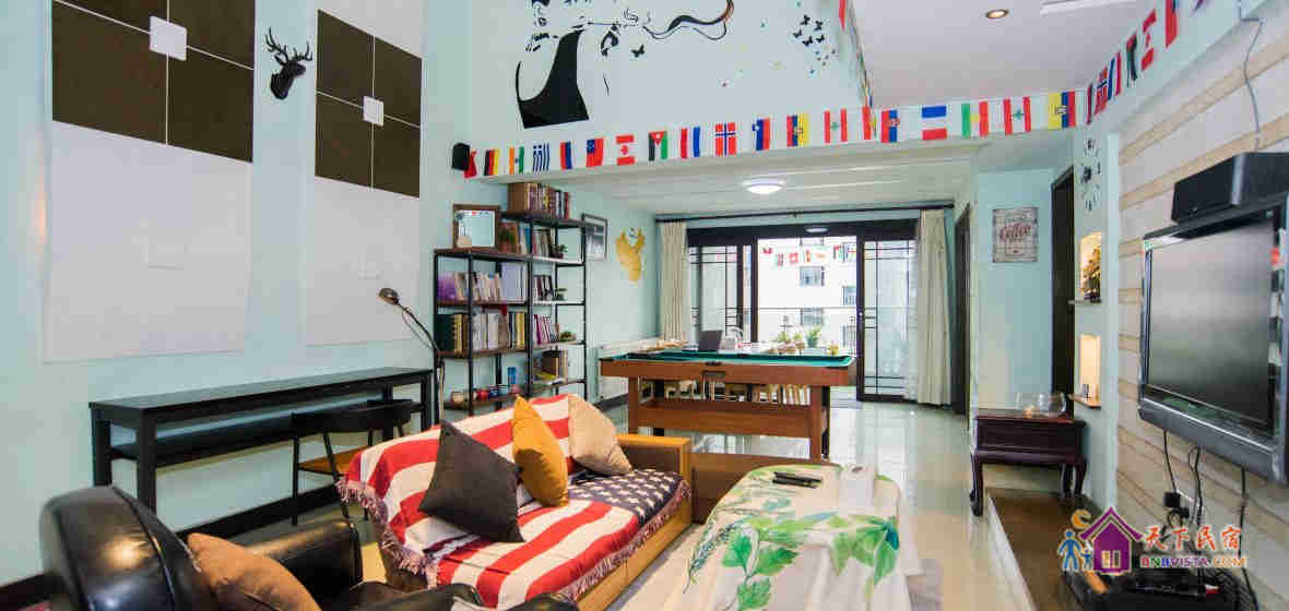 客厅温馨单人帐篷房